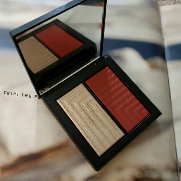 Nars steven klein blush dual intensity in Vengeful