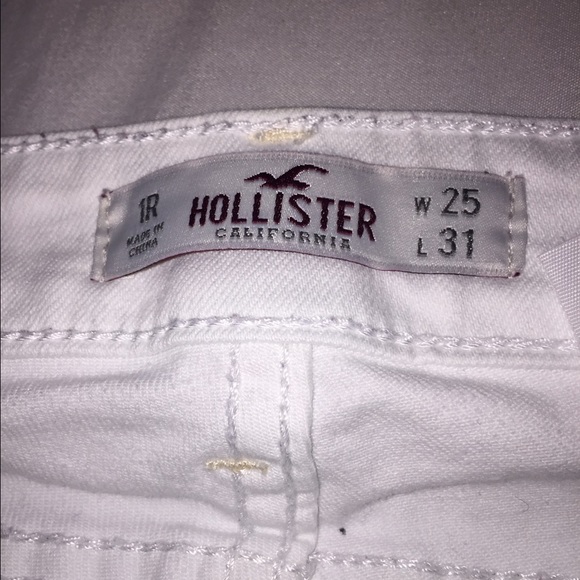 White Hollister Super Skinny Jeans - Picture 2 of 3