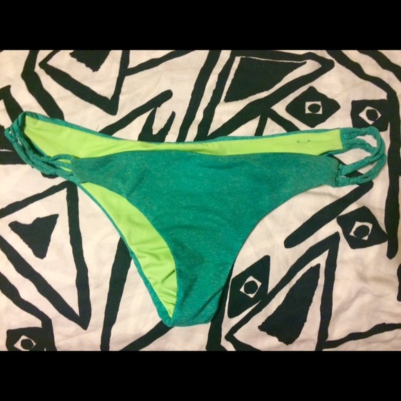Hurley bathingsuit bottoms