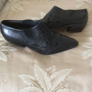 VIA SPIGA slip on shoe bootie