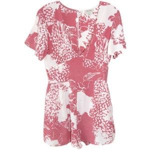 Flynn Skye: Flutter romper in redtastic NWT