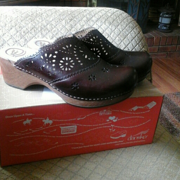 *LOWEST PRICE *Dansko Clogs New w/o Box Euro39/9