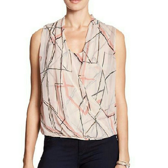 Banana Republic Tops - Banana Republic Blouse new sleevless Large