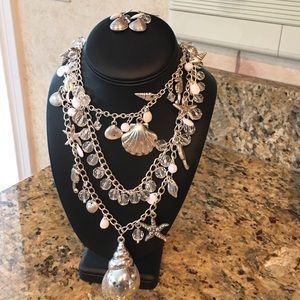 Silver and white color beach necklace