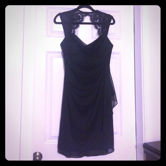 Little black dress - Picture 1 of 4
