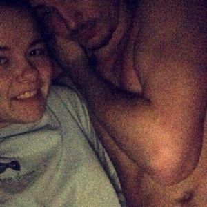 Meet your Posher, Lacora