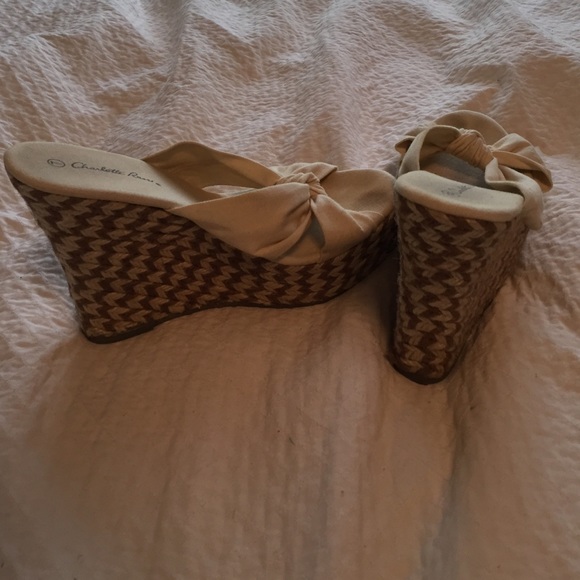 Summer Wedges - Picture 3 of 4