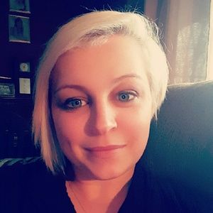 Meet your Posher, Cara