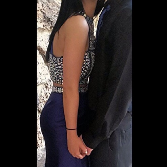 Prom Dress - Picture 3 of 4
