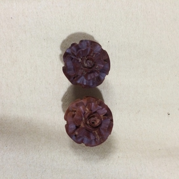 Floral Plugs