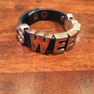 Leather band bracelet