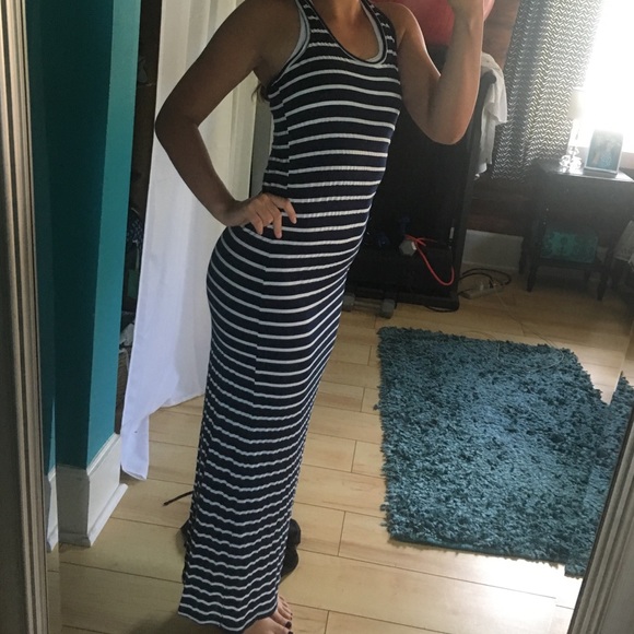 Max dress!! - Picture 2 of 2