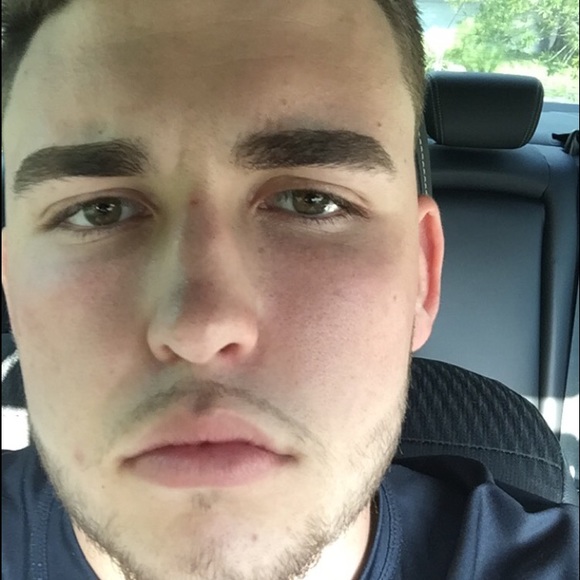 Meet your Posher, Nicholas