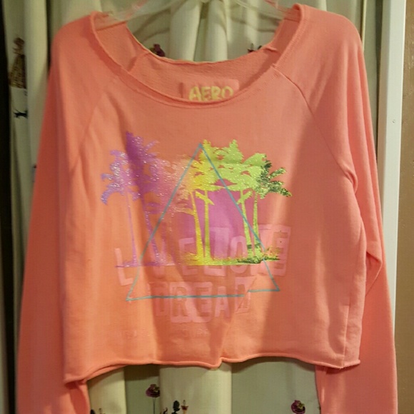 Crop top sweatshirts