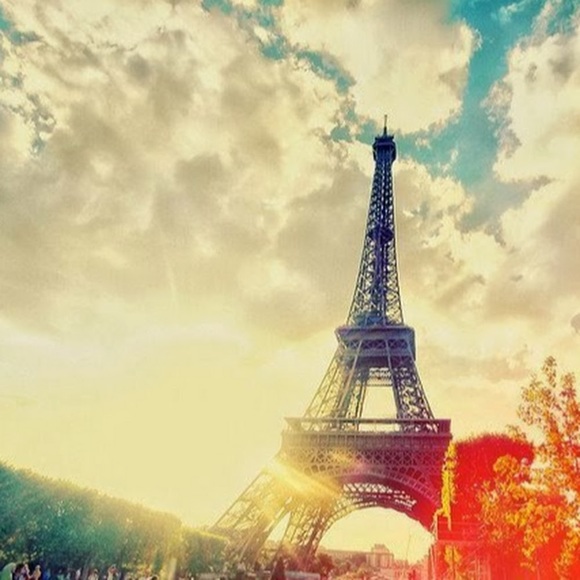 Meet your Posher, Carlyann - Picture 1 of 1