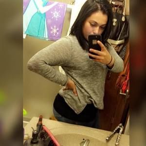 Meet your Posher, Bee