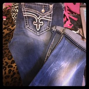 Easy Rock Revival Crop