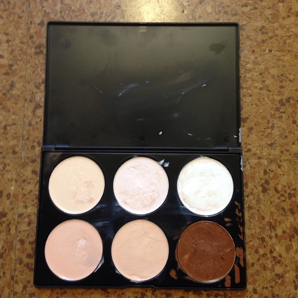 Morphe cream contour pallete