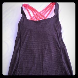 Criss cross tank