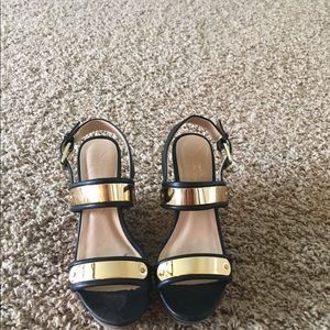 Jessica Simpson wedges