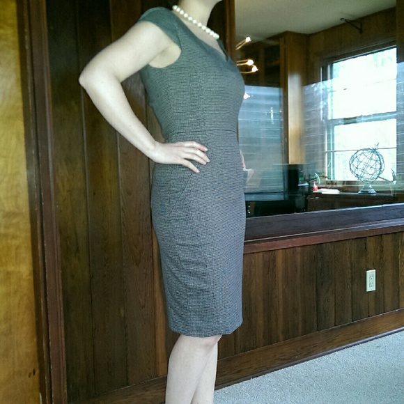 H&M tweed shift dress with cap sleeve