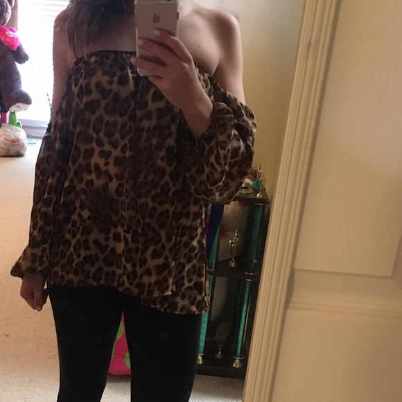 Cheetah strapless top - Picture 2 of 3