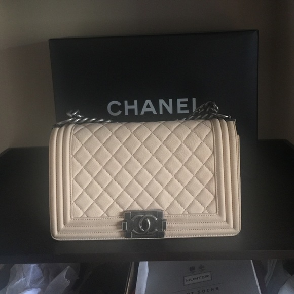 Cream Chanel Quilted Leboy Handbag - Picture 3 of 8
