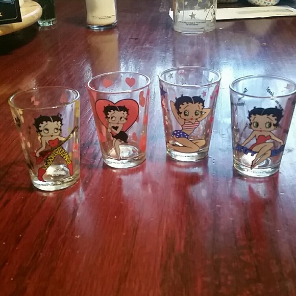 betty boop shot glasses