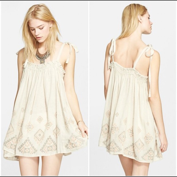 ⚫️SOLD⚫️Free People swing dress. - Picture 1 of 4