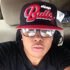 Meet your Posher, Constance