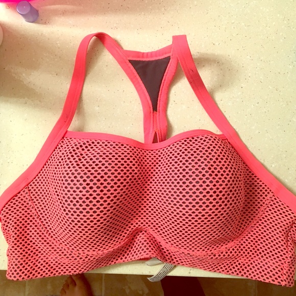 VSX sport bra