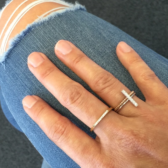 .925 Sterling Silver Single Band Ring in Gold - Picture 2 of 2