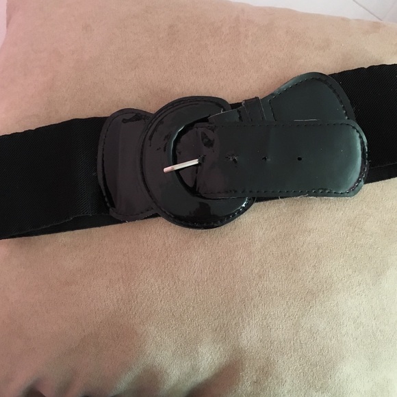 Thick black belt