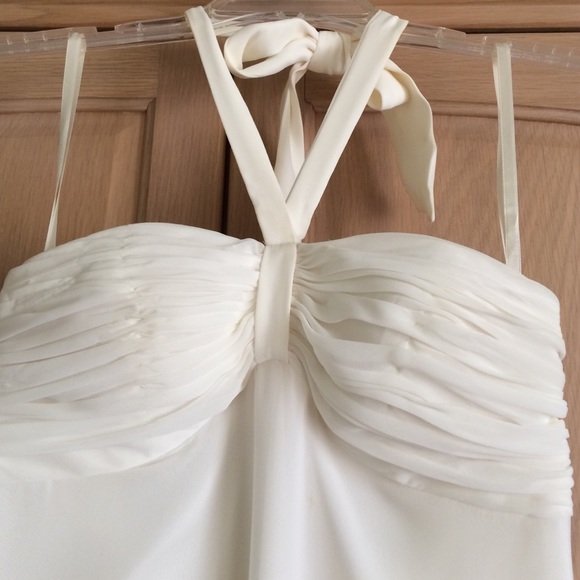 Black and white halter cocktail dress - Picture 2 of 3