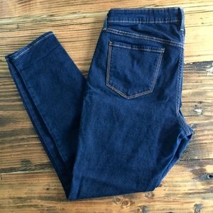 Old Navy Rockstar Mid-rise Skinny Jeans