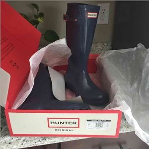 BNIB Hunter boots mineral blue
