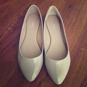 Beige ALDO flats