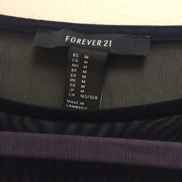 Black sheer long sleeved crop top - Picture 3 of 3