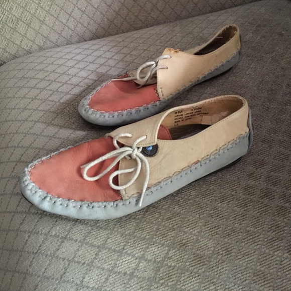 Hush puppies Shoes Size 9