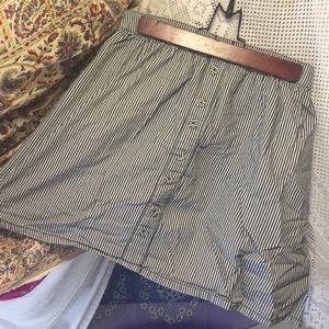 Super cute stripped mini skirt !