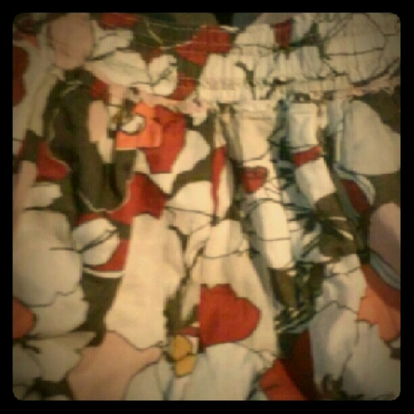Abercrombie & Fitch Floral Skirt