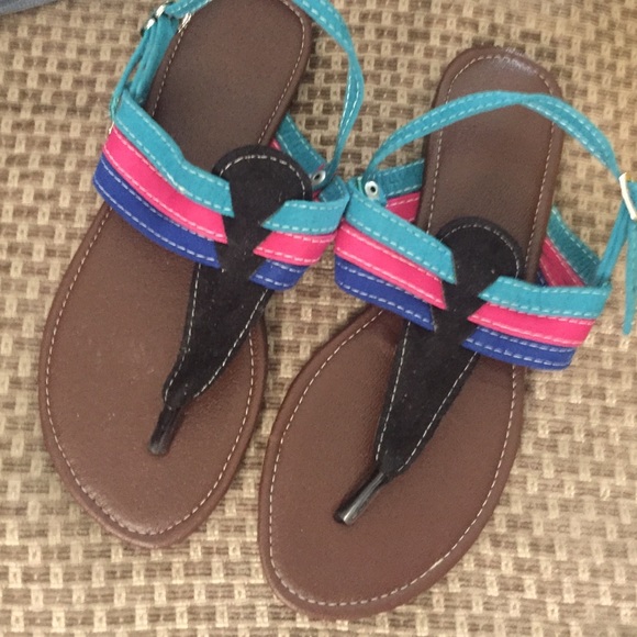 Steve madden like sandals