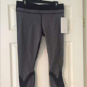 NWT Lululemon Run Inspire crops