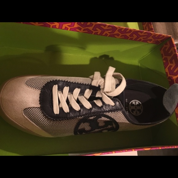 Tory burch size 10