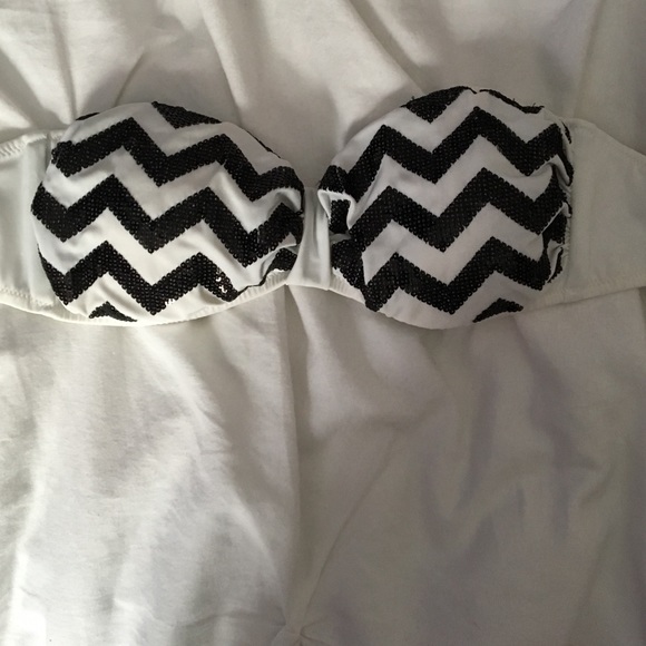 PINK swim top - Picture 1 of 4