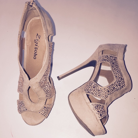 🚫🚫Nude heels with bling - Picture 4 of 4