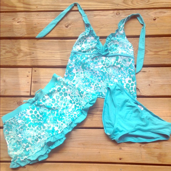 Blue cheetah print kids swimsuit💙