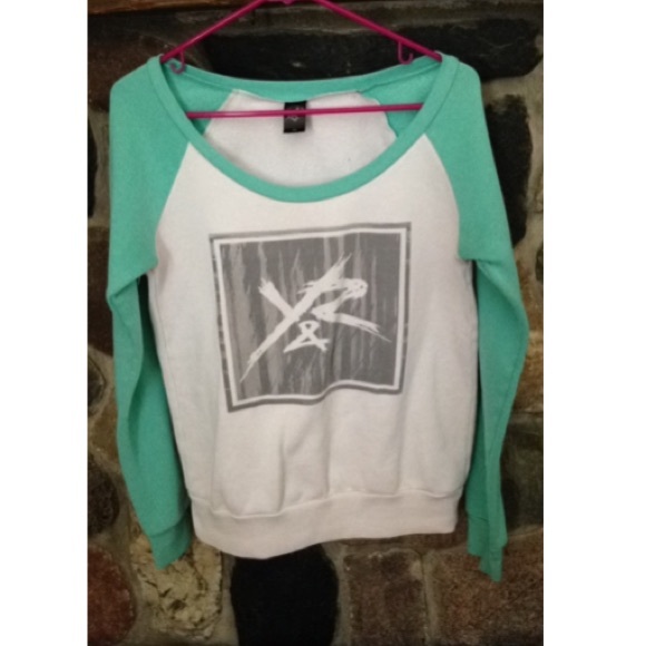 Young & Reckless Mint Scoopneck - Picture 1 of 1