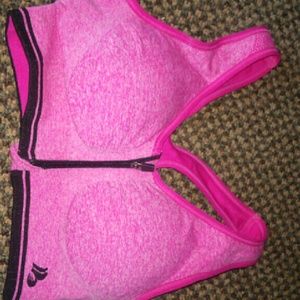 Zip up sports bra brand new