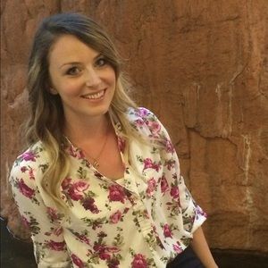 Meet your Posher, Meagan